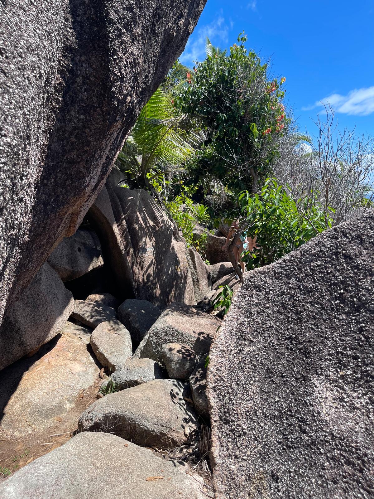 La Digue Garnitweg.jpeg