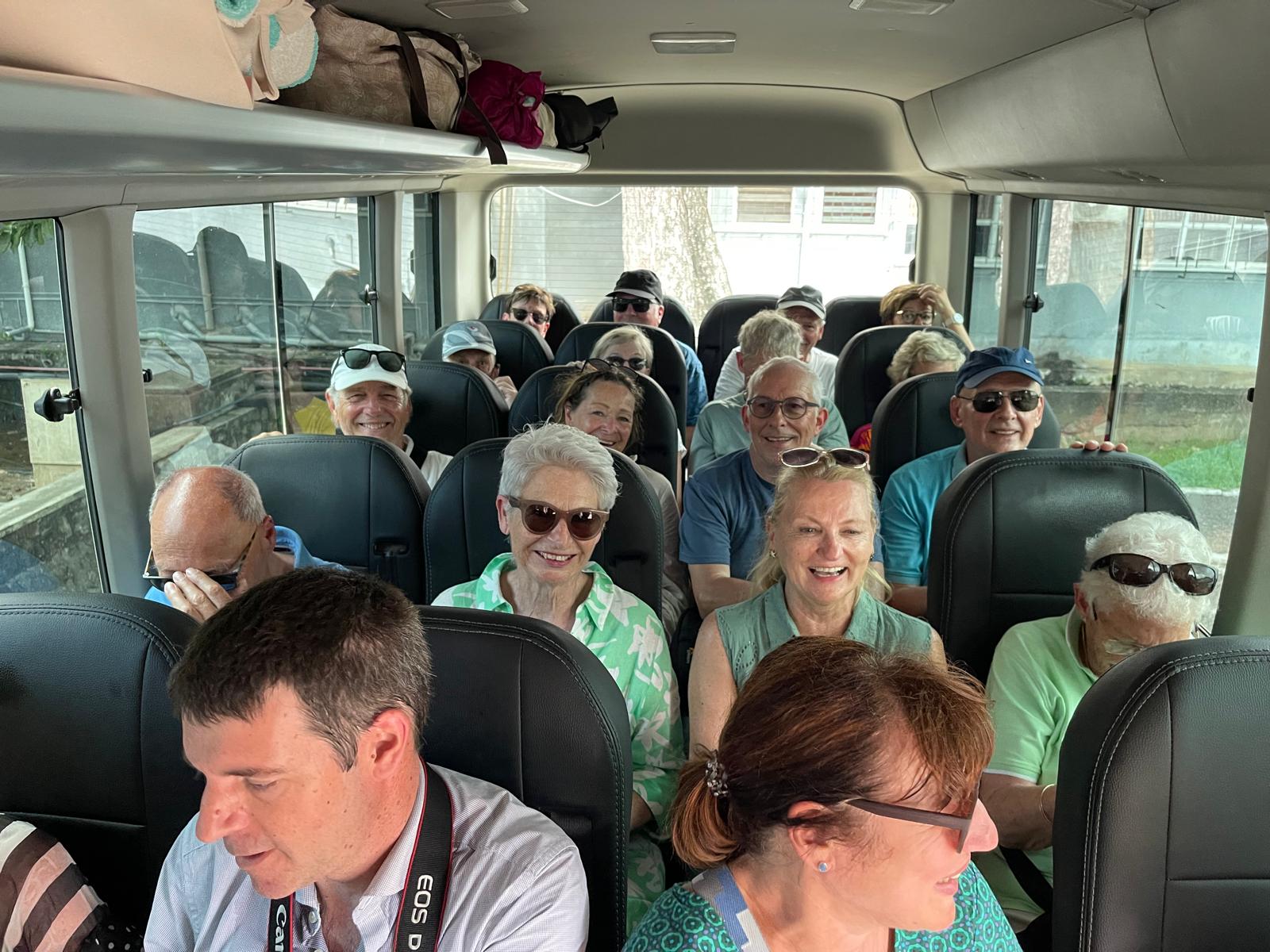 Mahe im Bus.jpeg