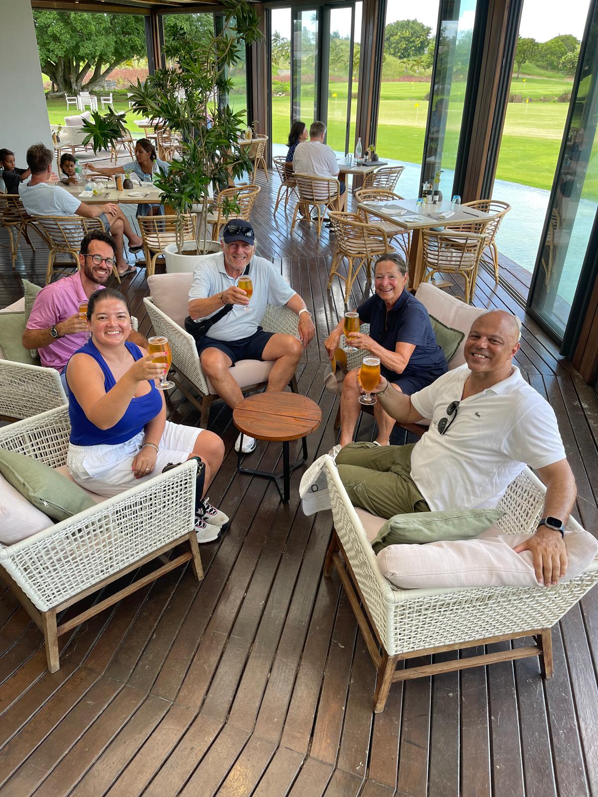 Golf das verdiente Bier.jpeg
